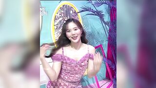 Kpop: Oh My Girl - Arin feat. Hyojung #3