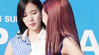 Kpop: Twice - Mina checking out Nayeon #3