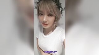 Choa holds the moan