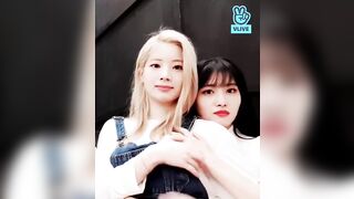 Kpop: Twice - Momo getting handsy with Dahyun! #2