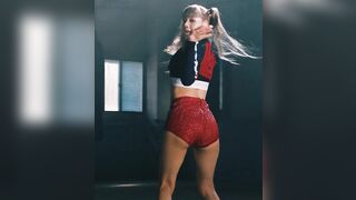 Kpop: Lisa ass GIF blackpink 5 by danny642us #2