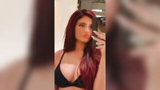 Kylie Jenner: Black Bra Story Compilation #3