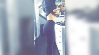 Kylie Jenner: anyone else loved her body during 2016-17? #3