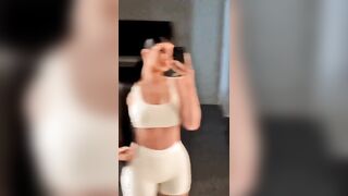 Kylie Jenner: Cameltoe #3