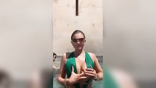 Kylie Jenner: bouncy tits in slow motion #2