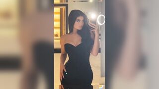 Kylie Jenner: Black dress #2