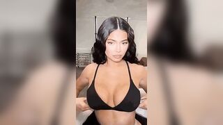 Kylie Jenner: Oh My!!!!♥️♥️ #1